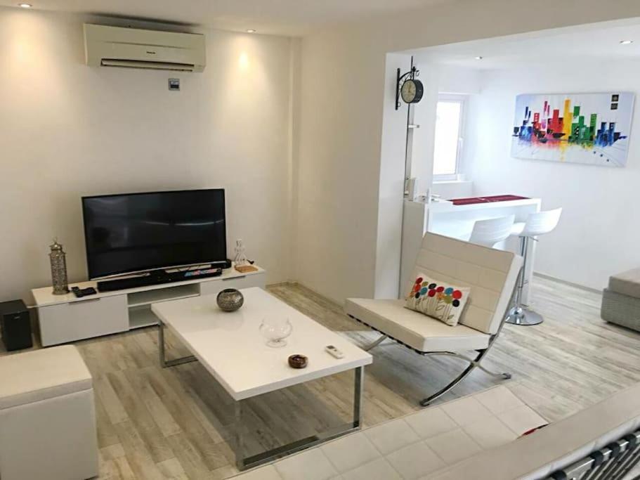 Lovely Two Bedrooms Apartment. Flic-en-Flacq Eksteriør billede